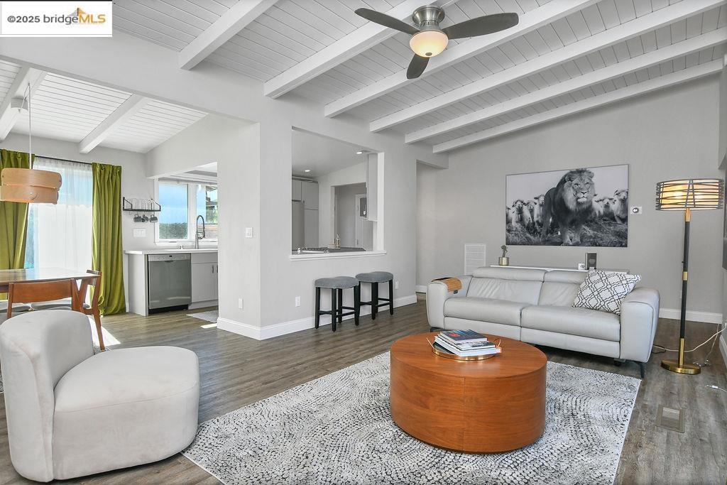 HOLBROOK HEIGHTS - Residential