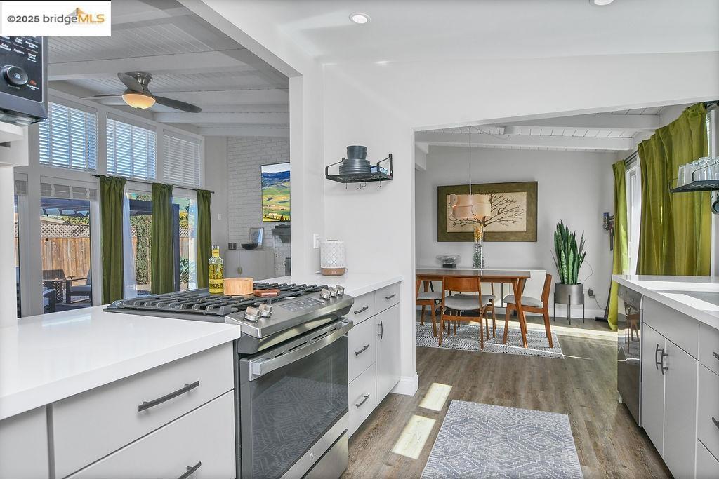 HOLBROOK HEIGHTS - Residential