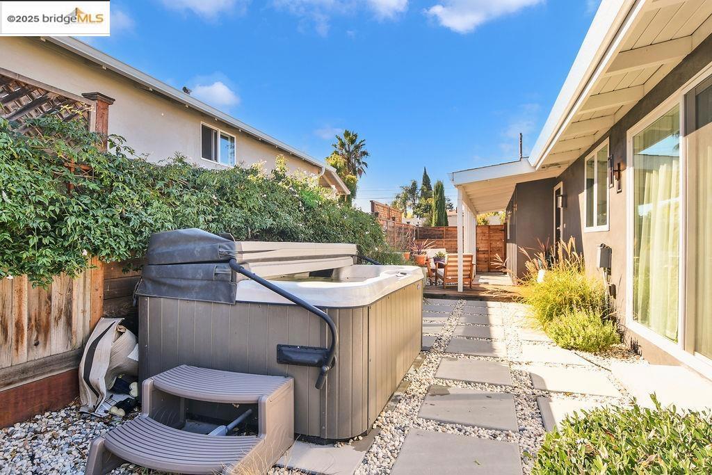 HOLBROOK HEIGHTS - Residential