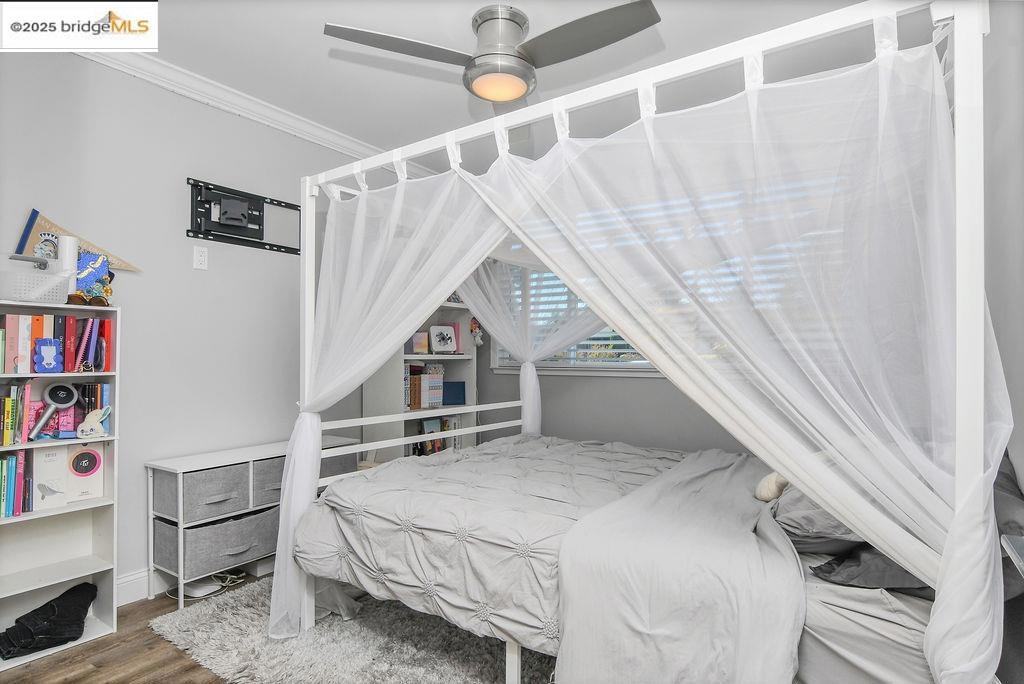 HOLBROOK HEIGHTS - Residential