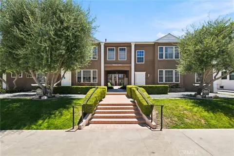 MLS: SR26146999
