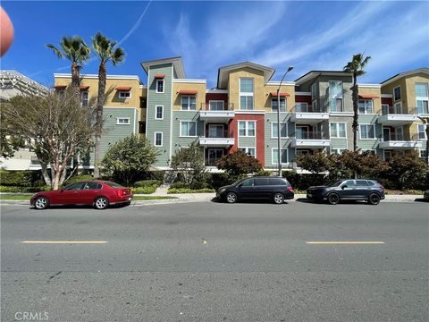 Photo of 2349 Jefferson Street #102, Torrance, CA 90501 (MLS # AR26068839)
