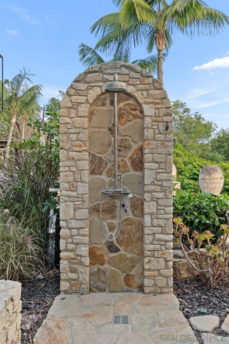 Rancho Santa Fe - Residential