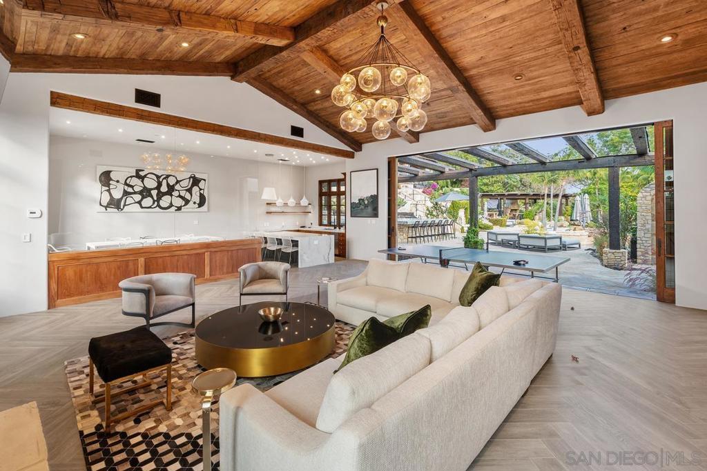 Rancho Santa Fe - Residential