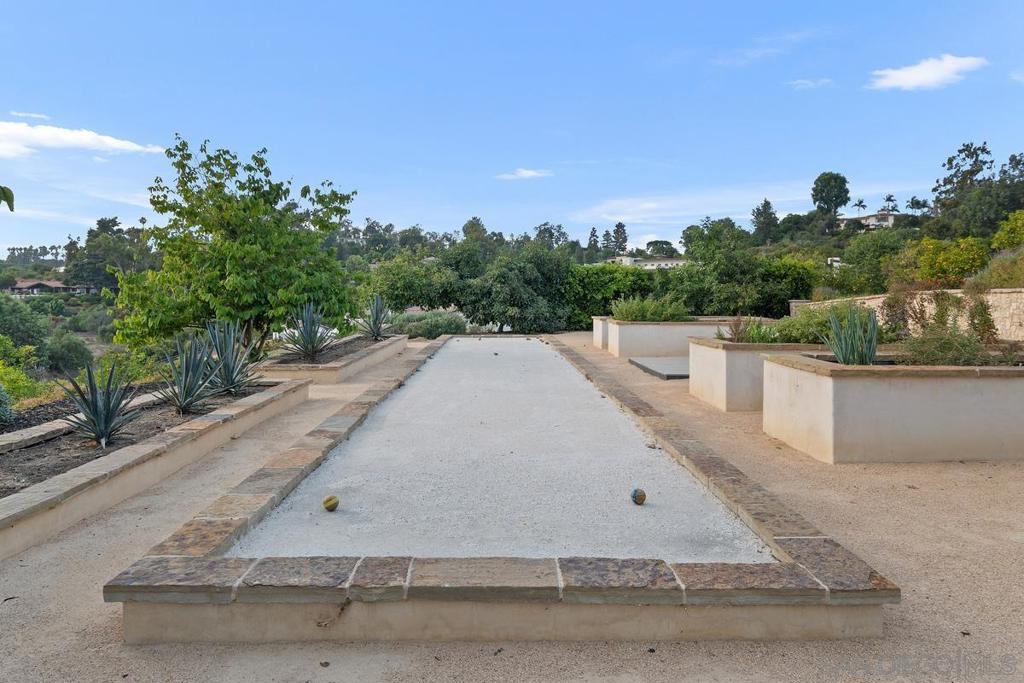 Rancho Santa Fe - Residential