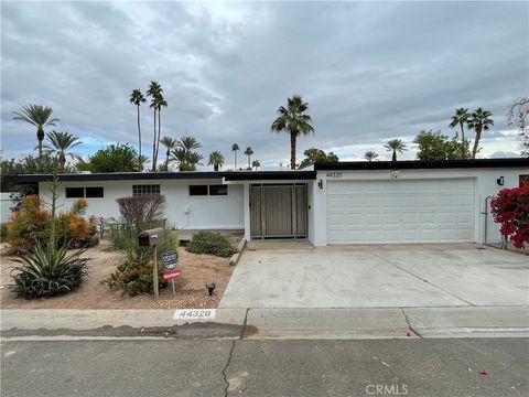 Photo of 44320 Elkhorn Trl, Indian Wells, CA 92210 (MLS # OC26035397)