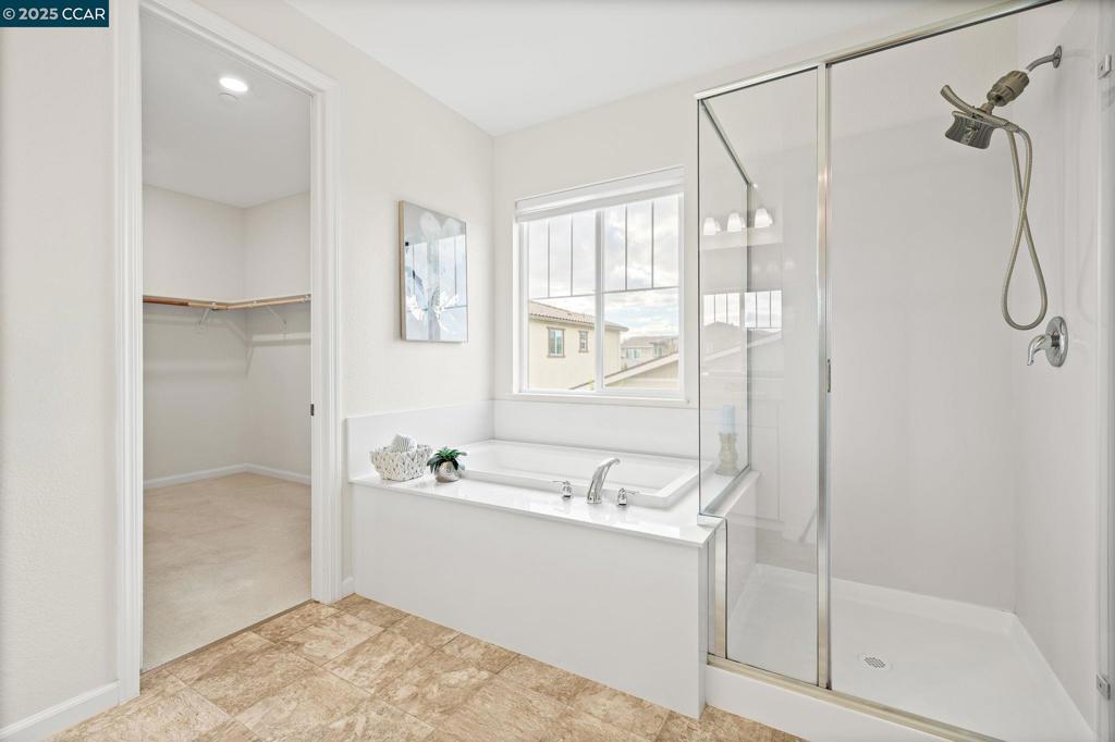 OAKLEY - Residential