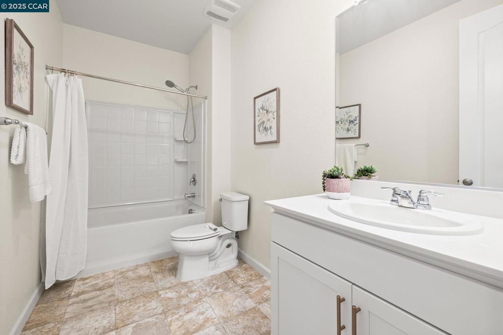 OAKLEY - Residential