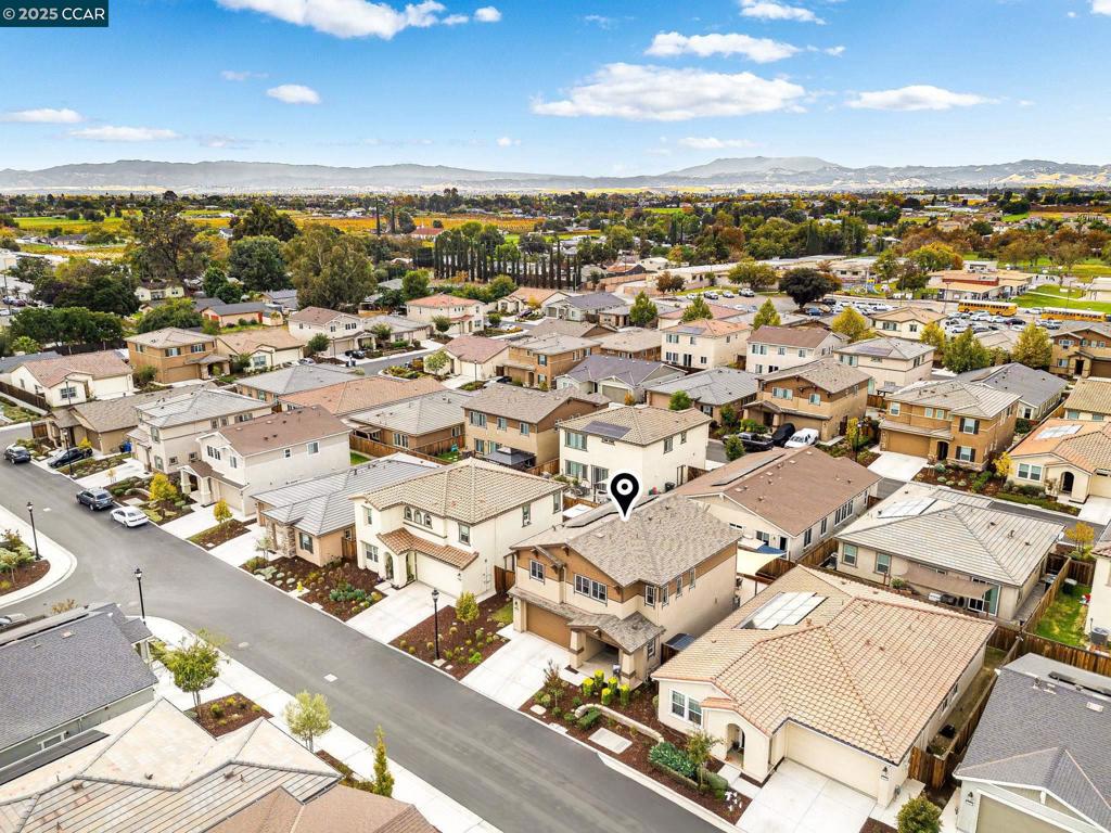 OAKLEY - Residential