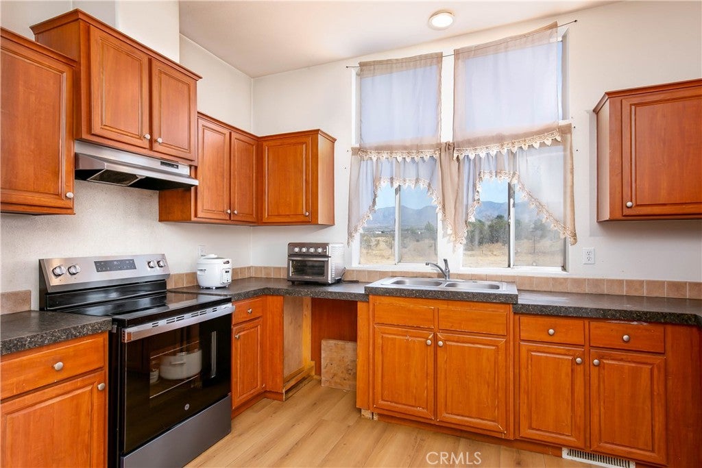 35950 116th E