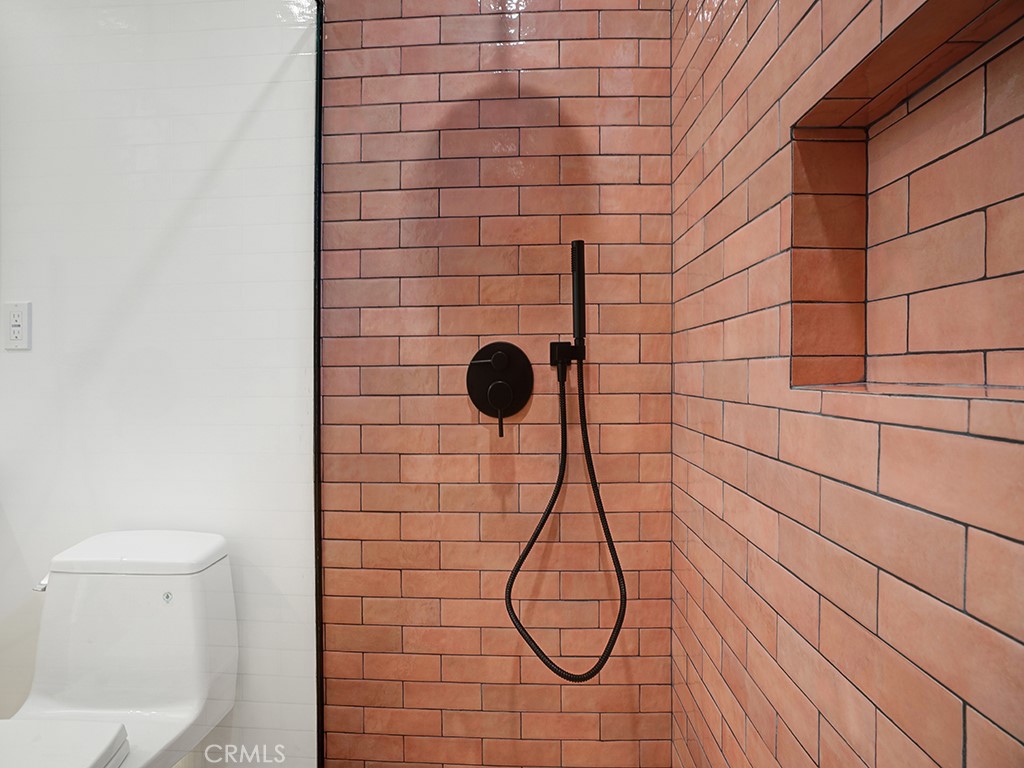 South Laguna Village (SLV) - Residential Lease