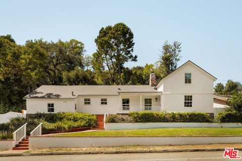 Photo of 2583 Hutton Drive, Los Angeles, CA 90210 (MLS # 26895297)