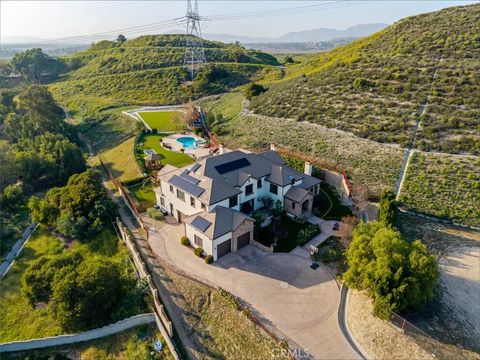 Photo of 10817 W Stallion Ranch Road, Sunland, CA 91040 (MLS # SR26024998)