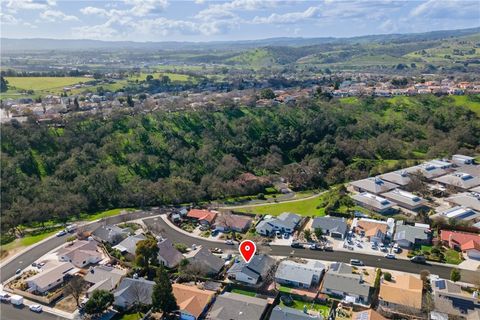 Tiny photo for 1736 Wade Dr, Paso Robles, CA 93446 (MLS # NS26034234)