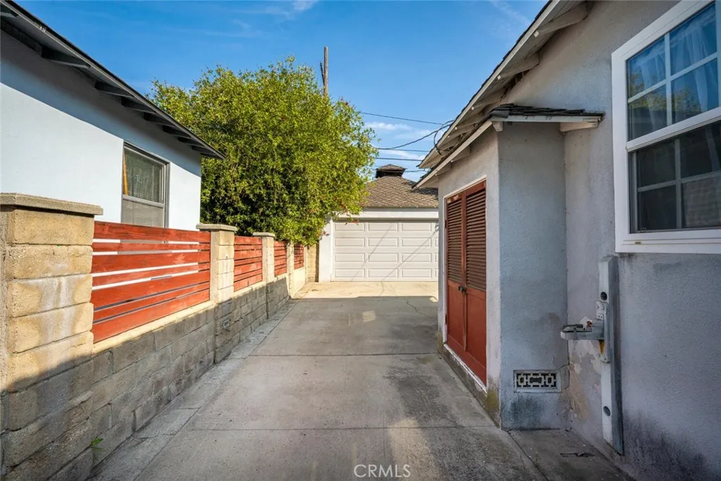Lakewood, California 90712, United States, 3 Bedrooms Bedrooms, ,2 BathroomsBathrooms,Residential,Active,239526
