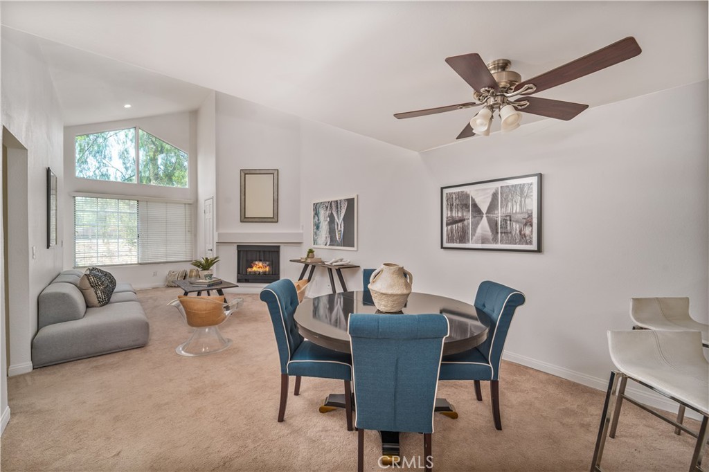 5515 Canoga Avenue 317