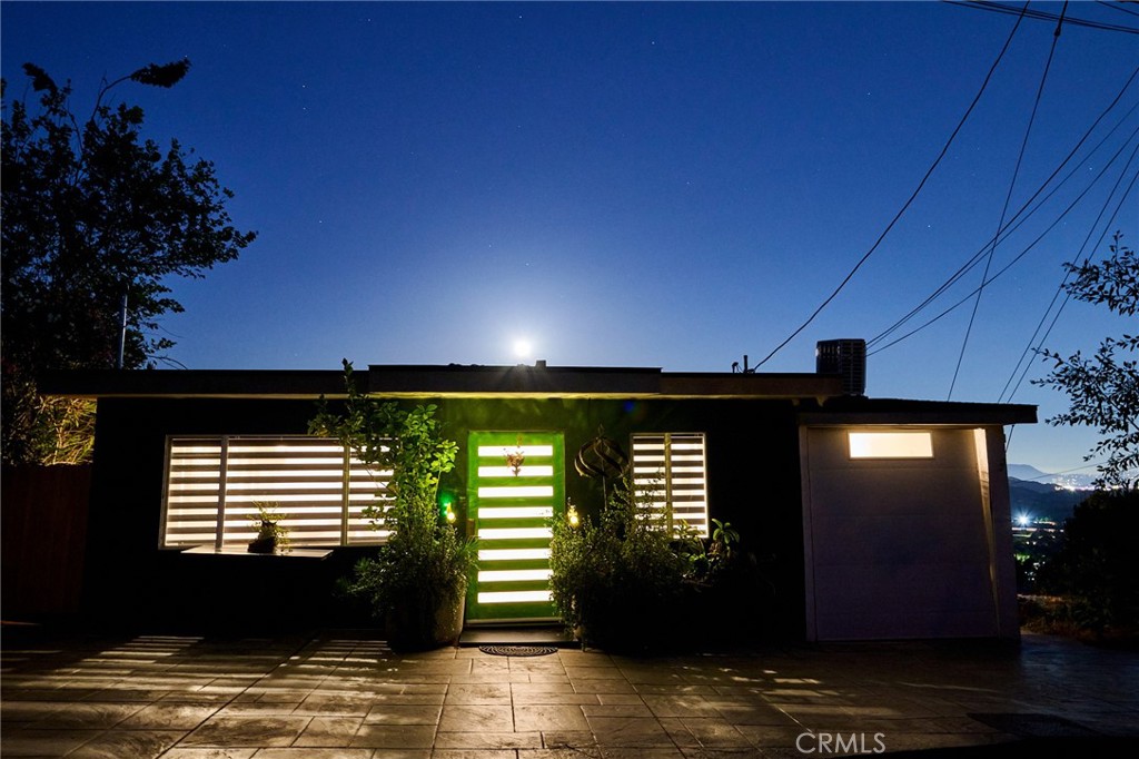 12000 Mountain View