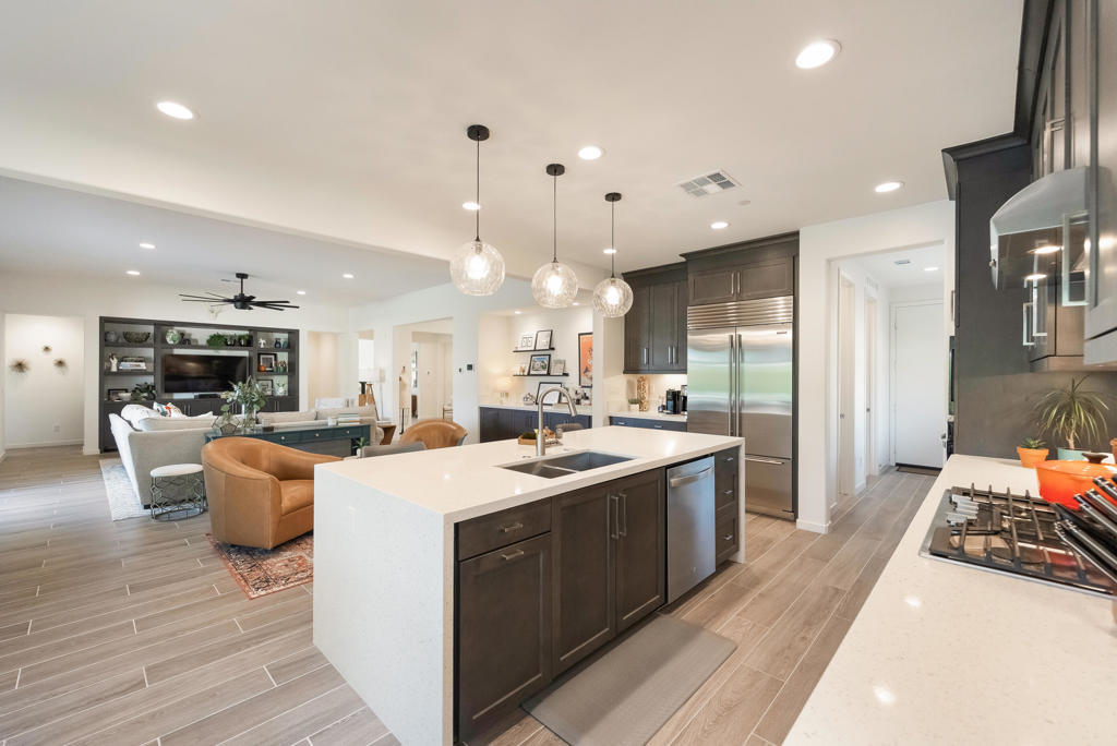 Carmela - Residential