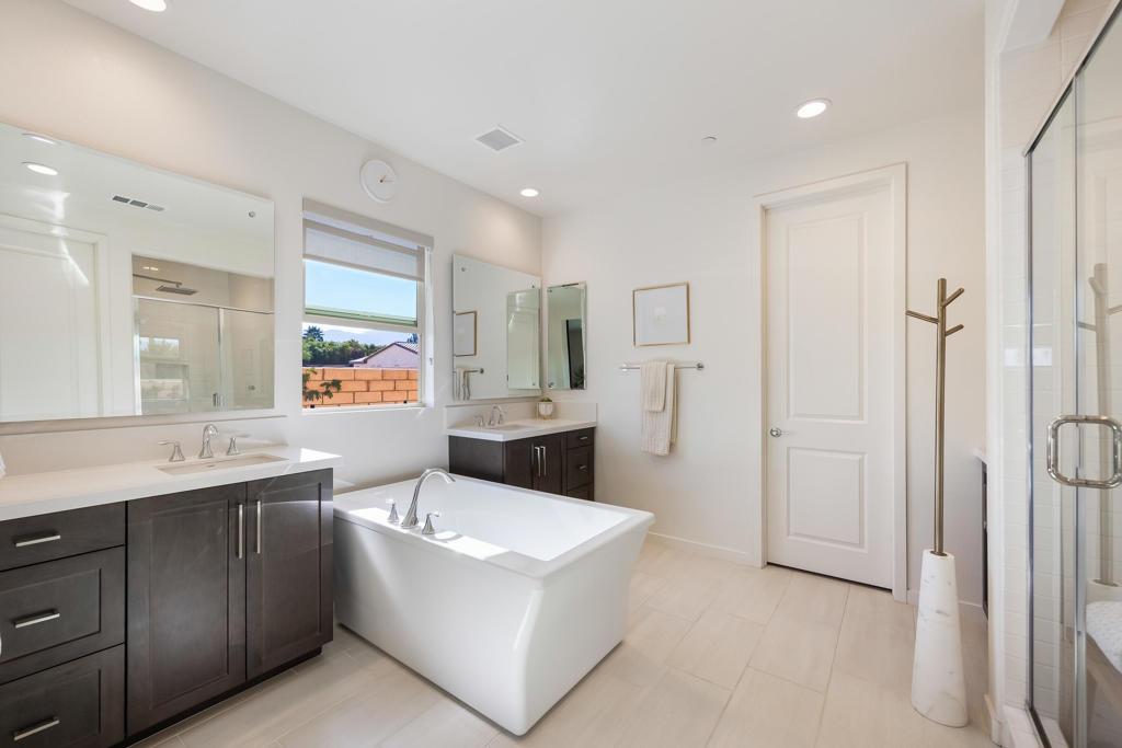 Carmela - Residential