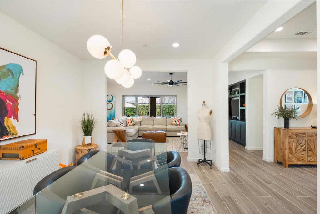 Carmela - Residential