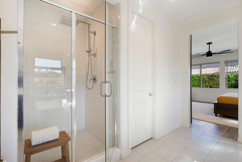 Carmela - Residential