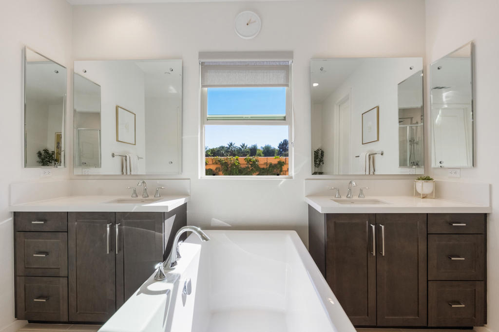 Carmela - Residential
