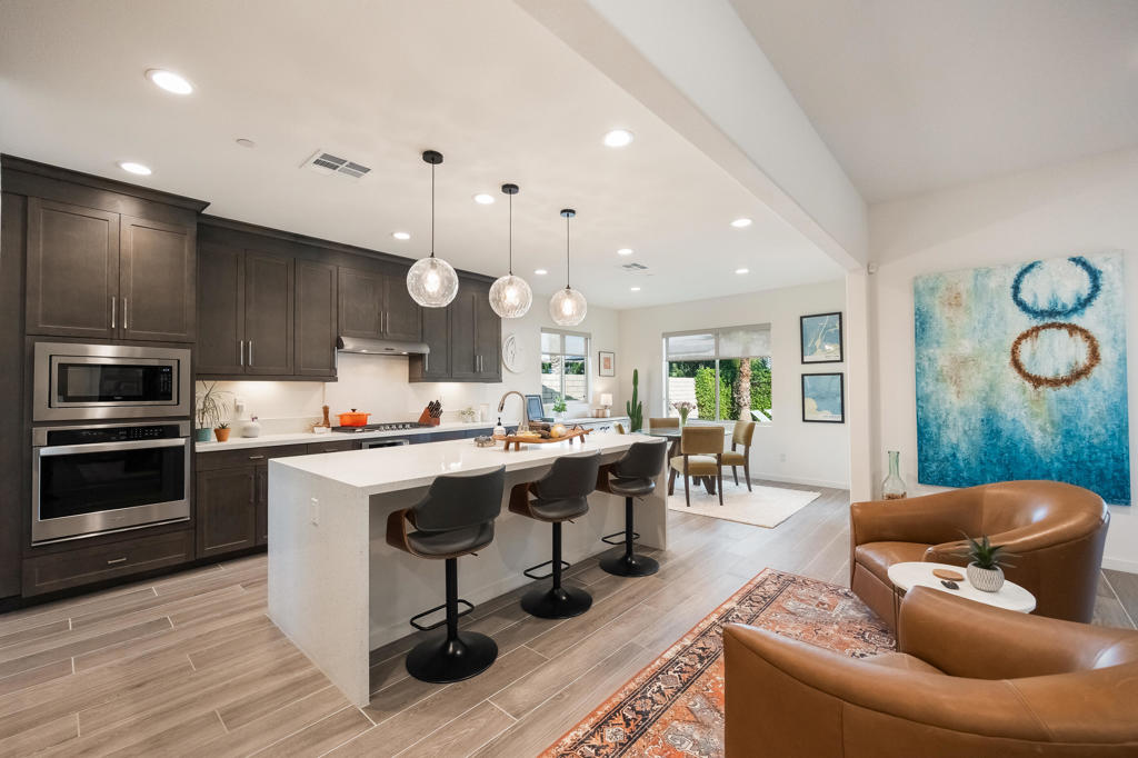 Carmela - Residential