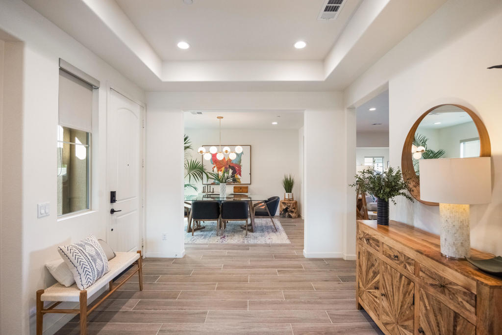 Carmela - Residential
