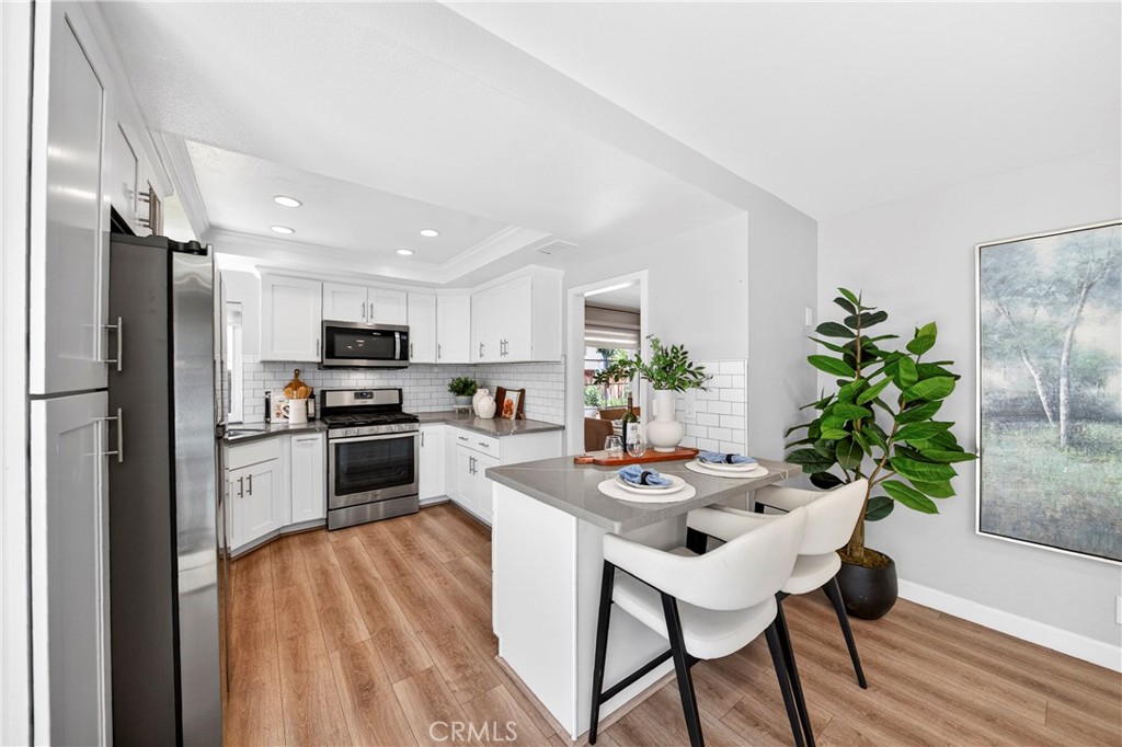 11 Charleston, Irvine CA 92620 - Photo 9