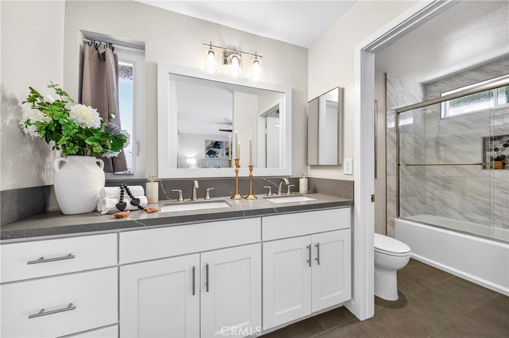 11 Charleston, Irvine CA 92620 - Photo 20