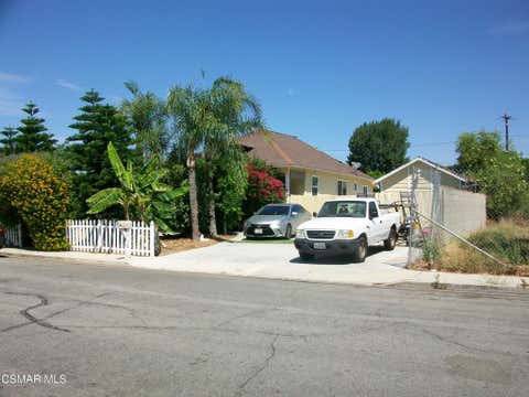 Photo of 923 Pacific Avenue, Simi Valley, CA 93065 (MLS # 226004020)