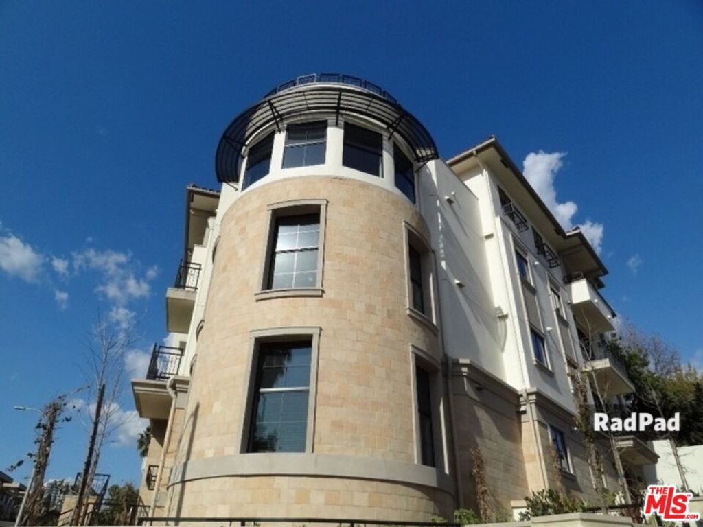 Photo of 1636 S Beverly Glen Boulevard #303, Los Angeles, CA 90024 (MLS # 26685337)