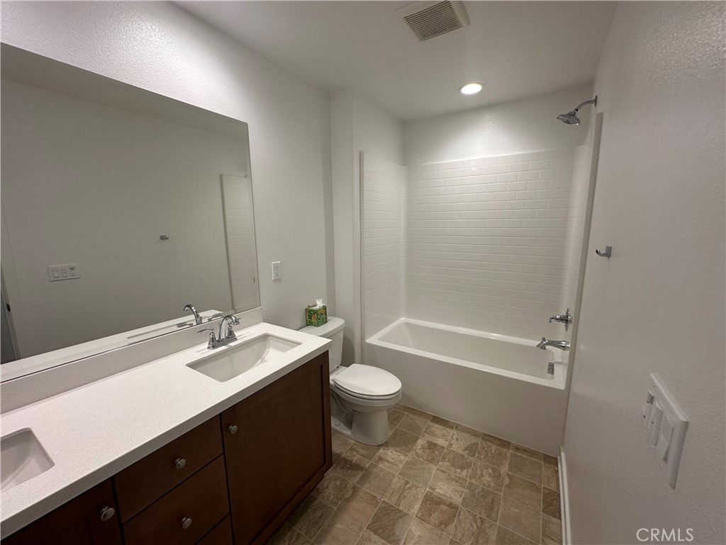 Solera (SLRA) - Residential Lease