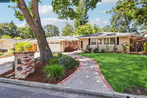 Photo of 167 Belgian Drive DR, Danville, CA 94526 (MLS # 41135297)