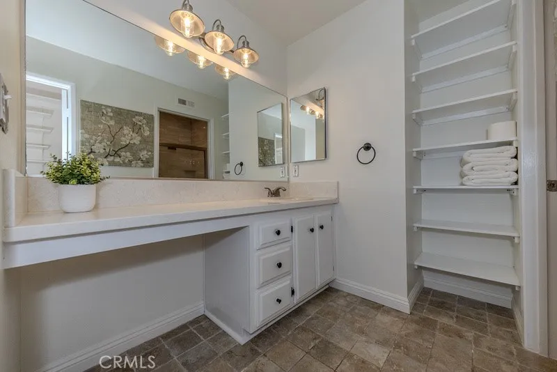 Garden Grove, California 92840, United States, 1 Bedroom Bedrooms, ,1 BathroomBathrooms,Residential,Active,164875