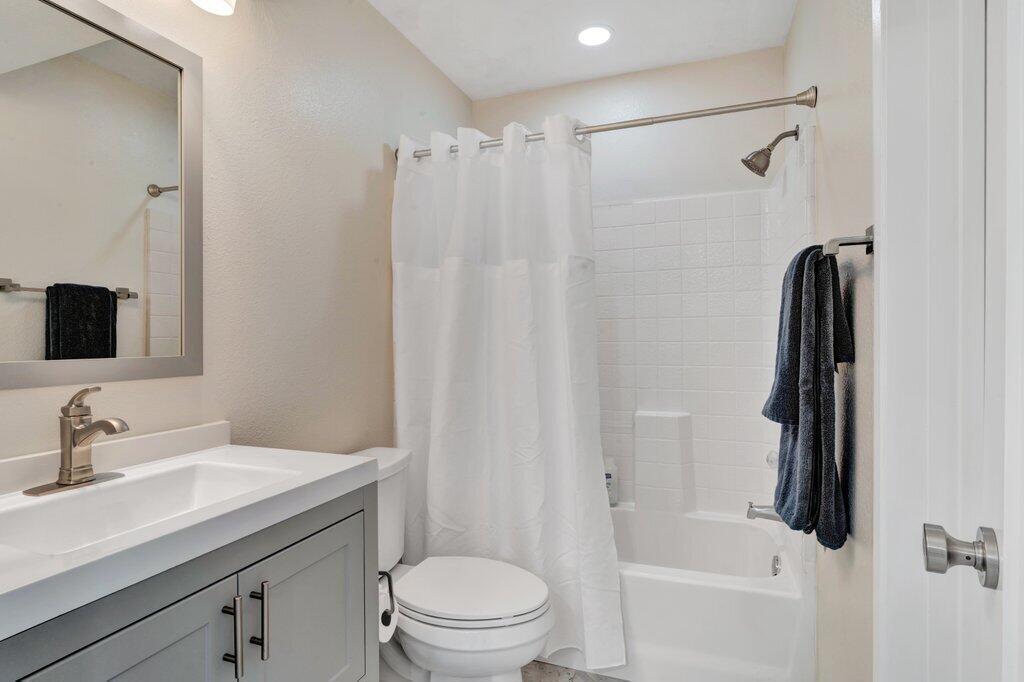 Desert Sun Resort - Residential