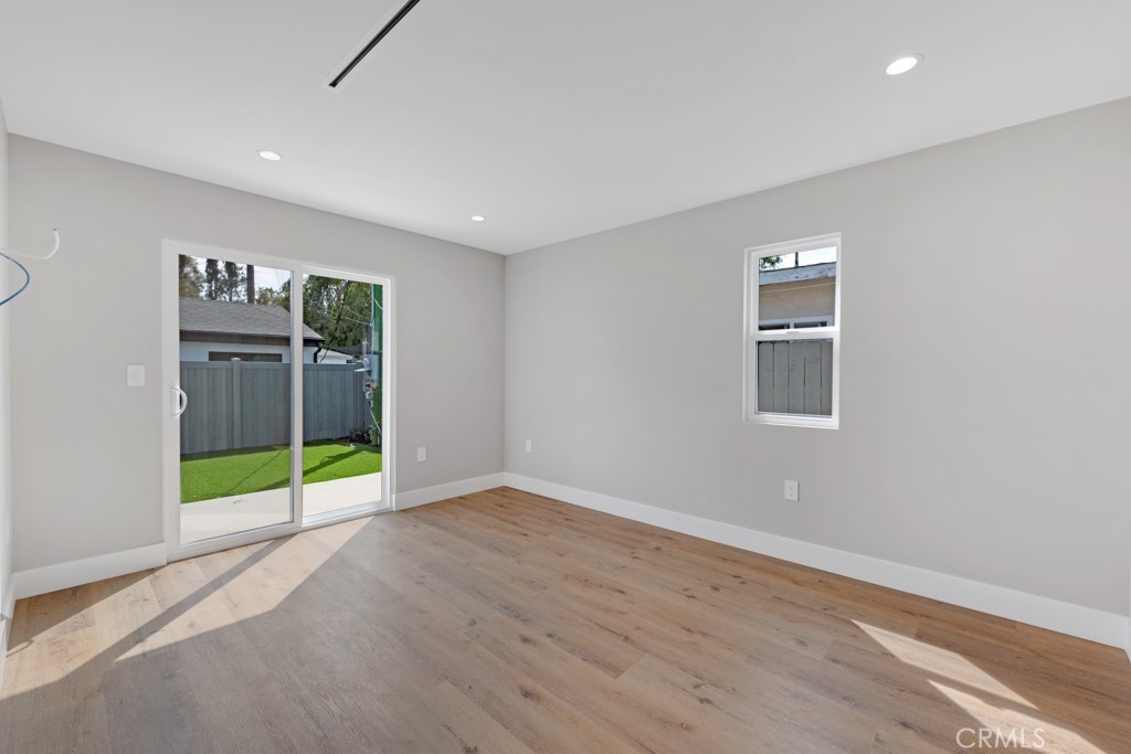 18238 Hartland Street