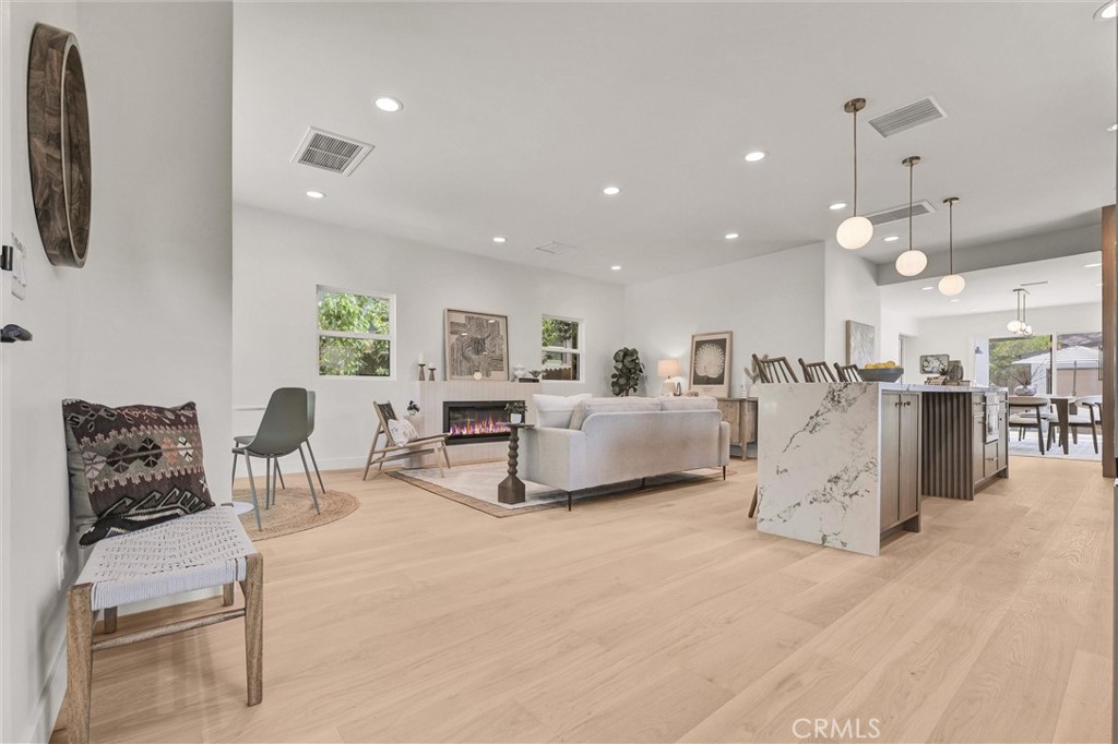 808 S Los Robles Avenue
