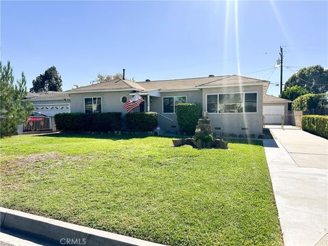 Photo of 7508 Brookmill Rd, Downey, CA 90241 (MLS # DW25242365) Photo of 7508 Brookmill Rd, Downey, CA 90241 (MLS # DW25242365)