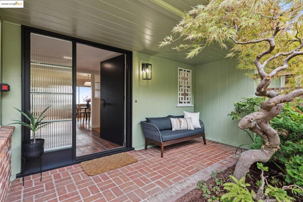 PIEDMONT PINES - Residential