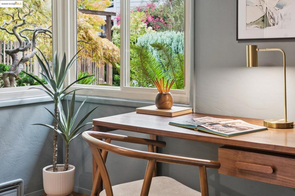 PIEDMONT PINES - Residential