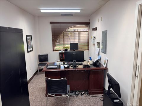 Tiny photo for 1050 Las Tablas Road Rd, Templeton, CA 93465 (MLS # NS26064008)