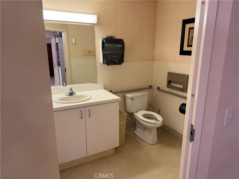 Tiny photo for 1050 Las Tablas Road Rd, Templeton, CA 93465 (MLS # NS26064008)