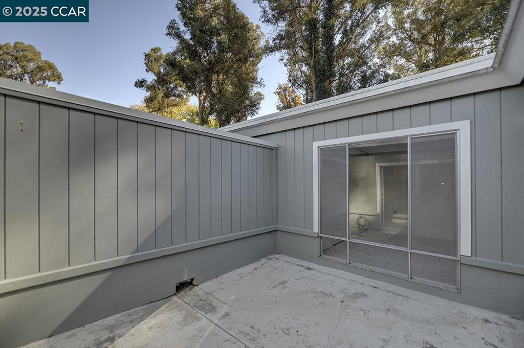 ROSSMOOR - Residential