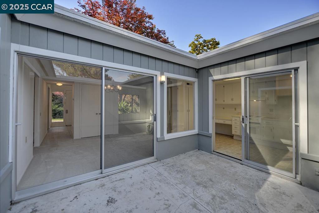 ROSSMOOR - Residential