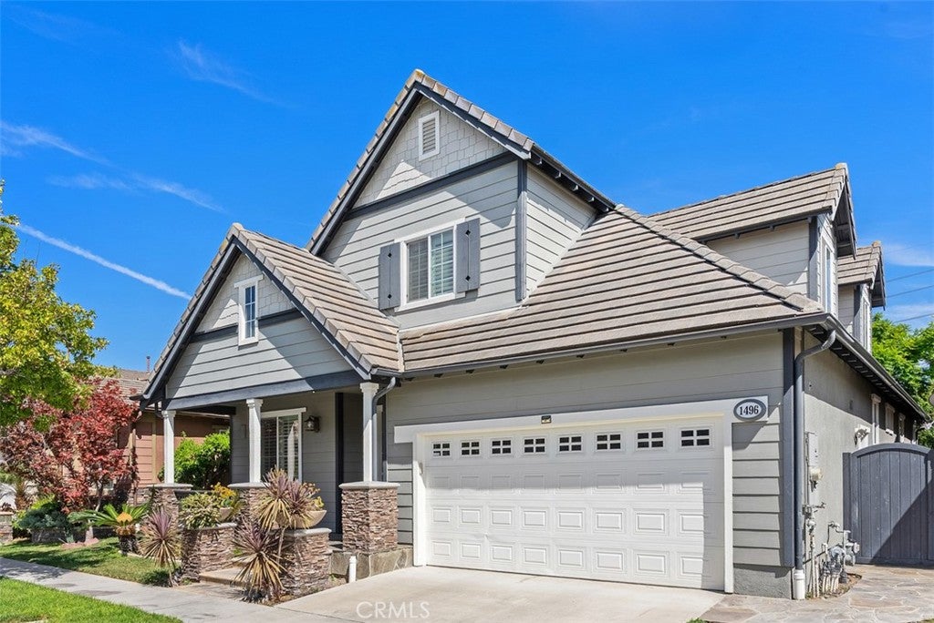 1496 Voyager Drive