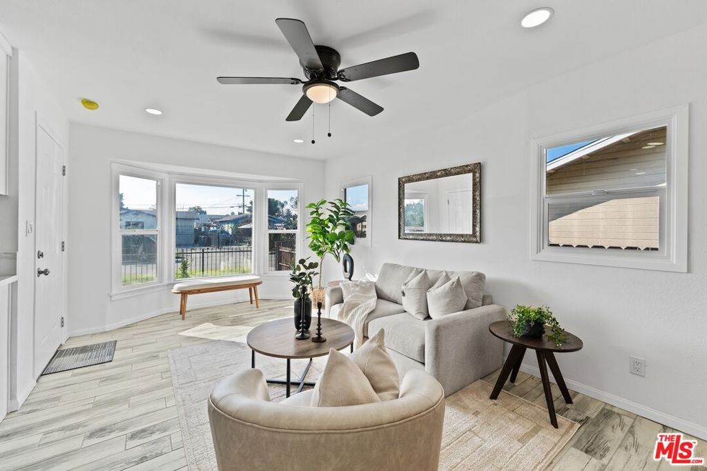 Photo of 1619 W 68th Street, Los Angeles, CA 90047 (MLS # 26687025)