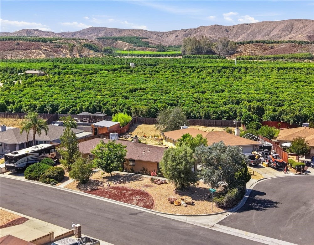 26110 Parmelee Court