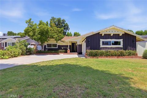 Photo of 16507 Calahan ST, North Hills, CA 91343 (MLS # SR26126217)