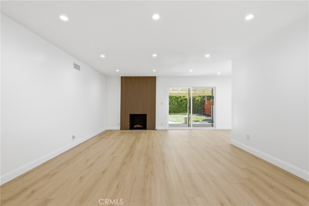 16507 Calahan
